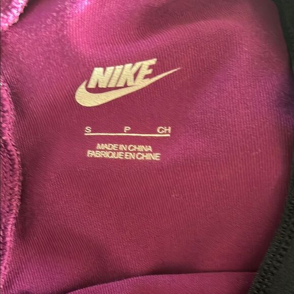 Nike Purple Leggings Soft Stretchy Fit size S GUC - Picture 4 of 8